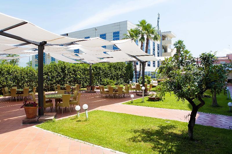 Hotel San Mauro Casalnuovo Di Napoli Bagian luar foto